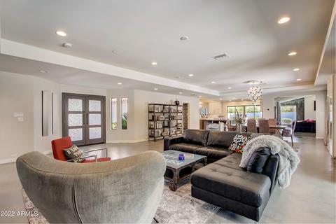 4045 E Cudia Way, Phoenix, AZ 85018 photo 9