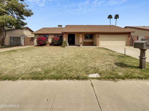 2338 W Betty Elyse Ln, Phoenix, AZ 85023