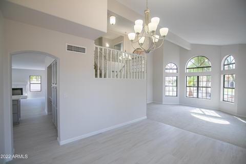 449 S Tiago Dr, Gilbert, AZ 85233 photo 8