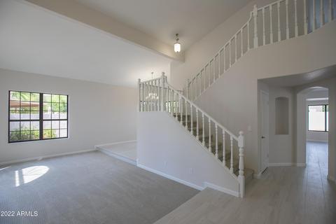 449 S Tiago Dr, Gilbert, AZ 85233 photo 5