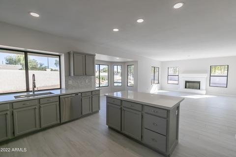 449 S Tiago Dr, Gilbert, AZ 85233 photo 11