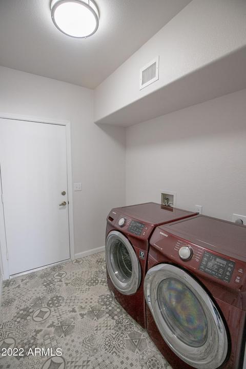 449 S Tiago Dr, Gilbert, AZ 85233 photo 18