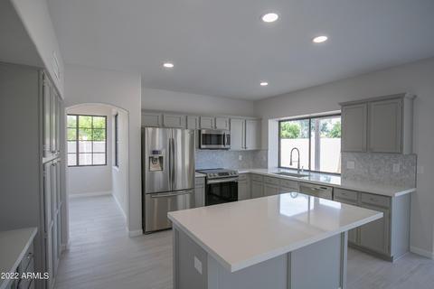 449 S Tiago Dr, Gilbert, AZ 85233 photo 15