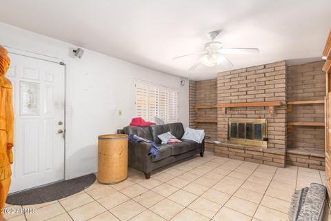 4049 E Hancock Dr, Phoenix, AZ 85028 photo 4
