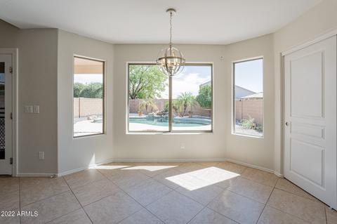 2239 E Ruby Ln, Phoenix, AZ 85024 photo 11