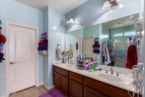 1507 E Apollo Rd, Phoenix, AZ 85042 photo 8