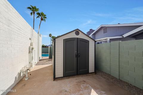 2807 E Laurel Ln, Phoenix, AZ 85028 photo 17