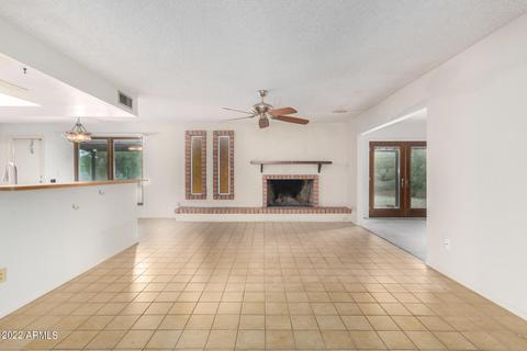 3369 Eva St, Phoenix, AZ 85028 photo 12