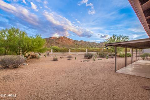 3369 Eva St, Phoenix, AZ 85028 photo 4