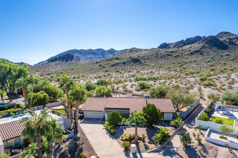3369 Eva St, Phoenix, AZ 85028 photo 1