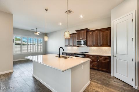 5820 E Montara Pl, Mesa, AZ 85215 photo 3