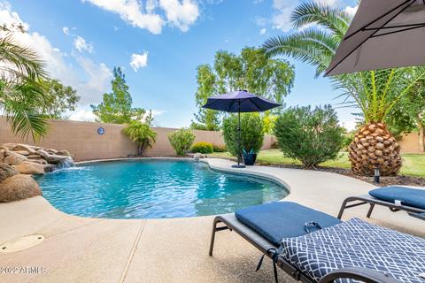 4602 E Ironhorse Rd, Gilbert, AZ 85297 photo 2