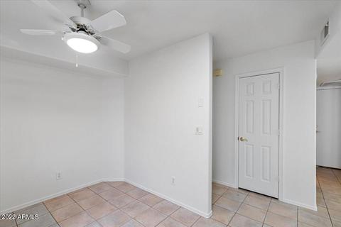 1124 E Rose Ln #21, Phoenix, AZ 85014 photo 9