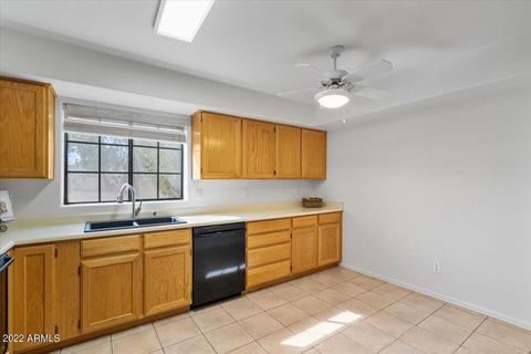 1124 E Rose Ln #21, Phoenix, AZ 85014 photo 8