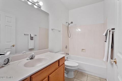 1124 E Rose Ln #21, Phoenix, AZ 85014 photo 21
