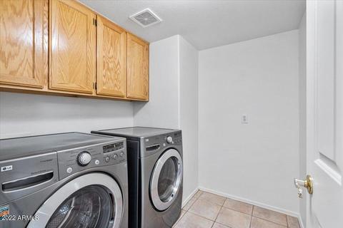 1124 E Rose Ln #21, Phoenix, AZ 85014 photo 24