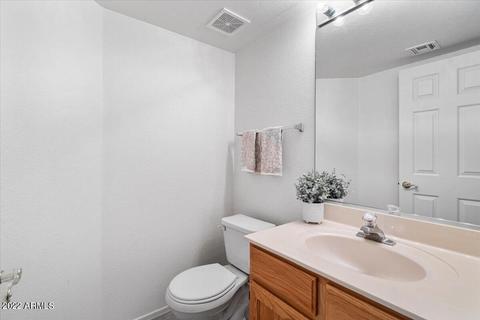 1124 E Rose Ln #21, Phoenix, AZ 85014 photo 12