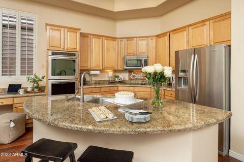 4902 E Hamblin Dr, Phoenix, AZ 85054 photo 6