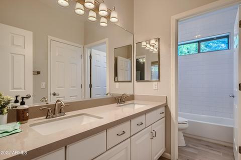 3180 E Linda Ln, Gilbert, AZ 85234 photo 24