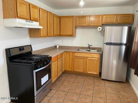 2444 E Mobile Ln, Phoenix, AZ 85040 photo 4