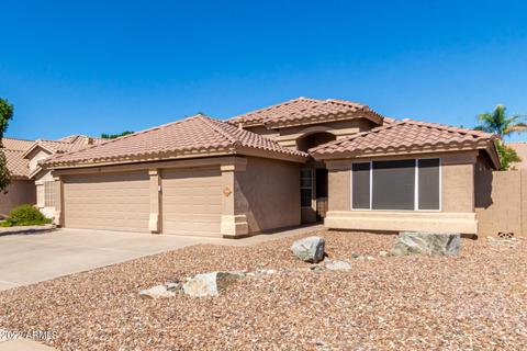 696 W Douglas Ave, Gilbert, AZ 85233 photo 2