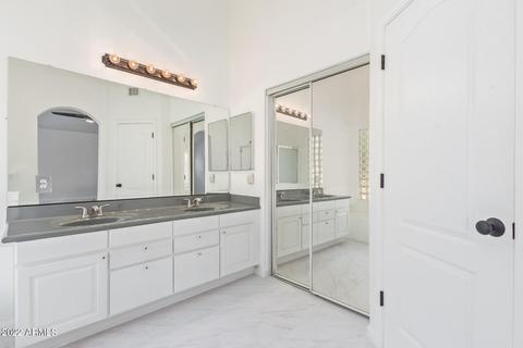696 W Douglas Ave, Gilbert, AZ 85233 photo 18