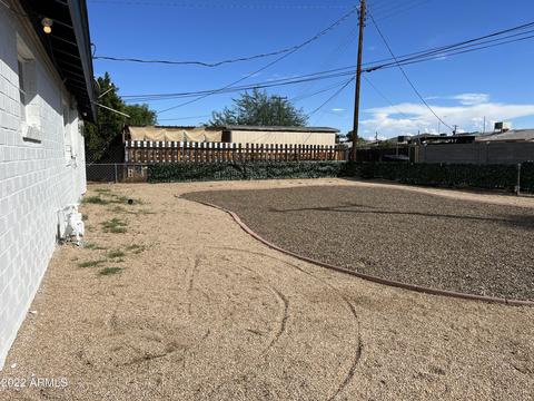 1833 E Pleasant Ln, Phoenix, AZ 85042 photo 18