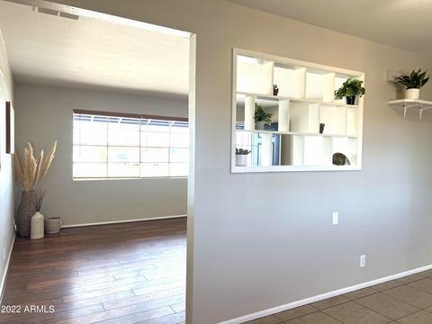 1833 E Pleasant Ln, Phoenix, AZ 85042 photo 9
