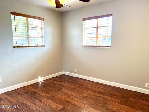 1833 E Pleasant Ln, Phoenix, AZ 85042 photo 14