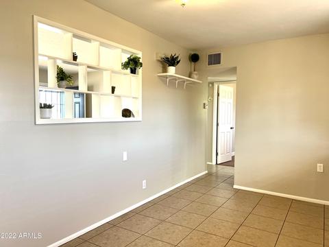 1833 E Pleasant Ln, Phoenix, AZ 85042 photo 10