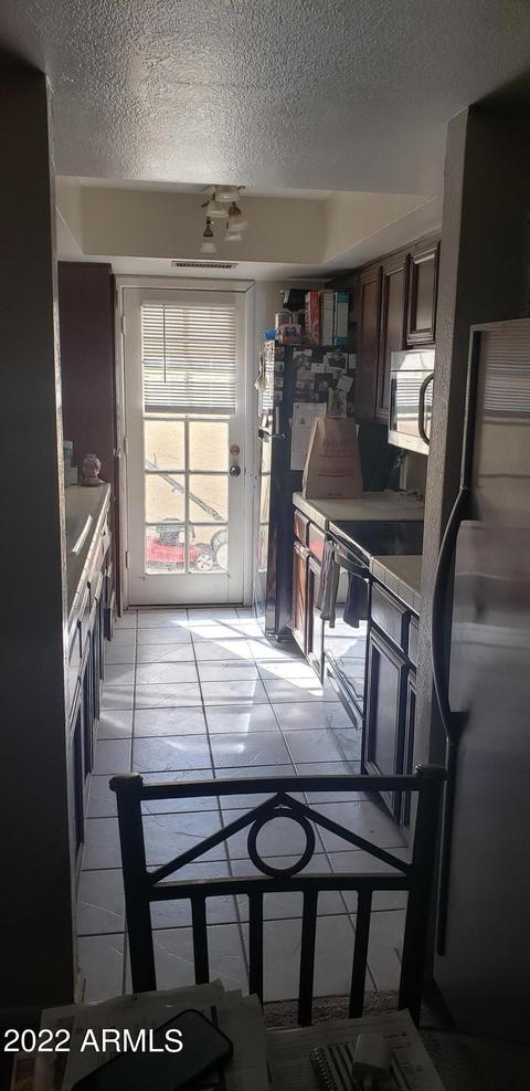 717 E Lola Dr, Phoenix, AZ 85022 photo 8