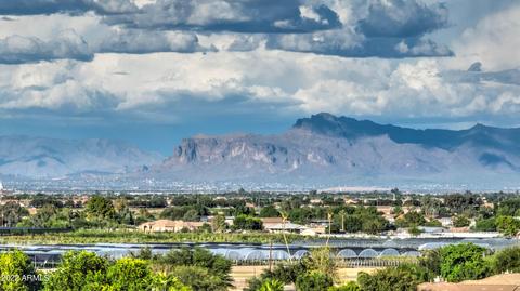 3990 E Alameda Ln, Gilbert, AZ 85298 photo 7