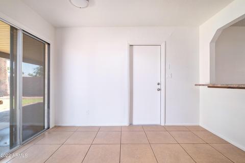 4038 E Grove St, Phoenix, AZ 85040 photo 12