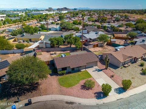 4038 E Grove St, Phoenix, AZ 85040 photo 1