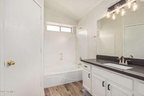 2063 S Peppertree Dr, Gilbert, AZ 85295 photo 15