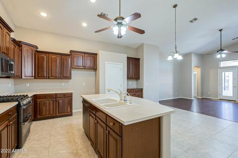 3054 S Martingale Rd, Gilbert, AZ 85295 photo 16