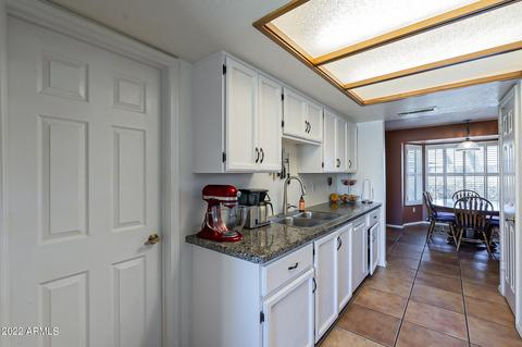 1030 E Rosemonte Dr, Phoenix, AZ 85024 photo 6