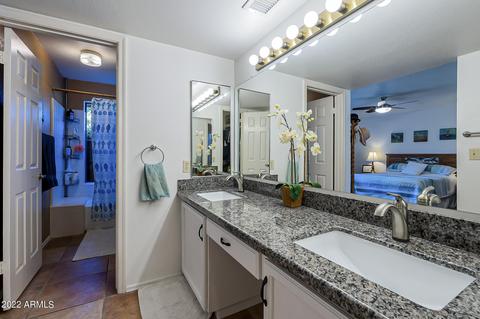 1030 E Rosemonte Dr, Phoenix, AZ 85024 photo 2