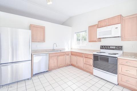 4836 E Western Star Blvd, Phoenix, AZ 85044 photo 8