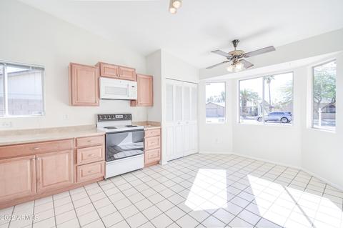 4836 E Western Star Blvd, Phoenix, AZ 85044 photo 6