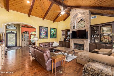 1027 E Caroline Ln, Tempe, AZ 85284 photo 5