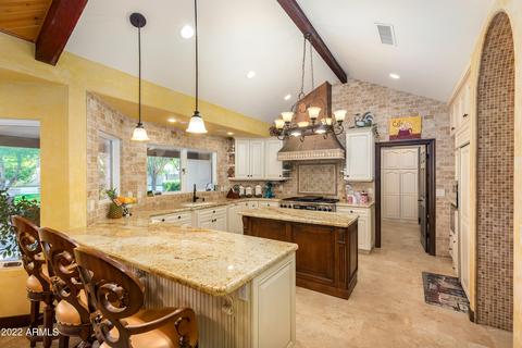 1027 E Caroline Ln, Tempe, AZ 85284 photo 9