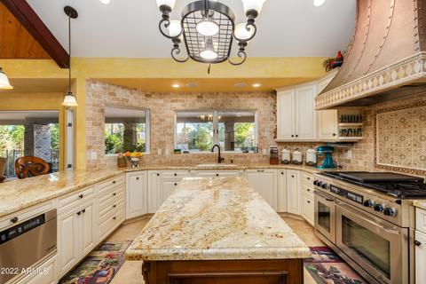 1027 E Caroline Ln, Tempe, AZ 85284 photo 11