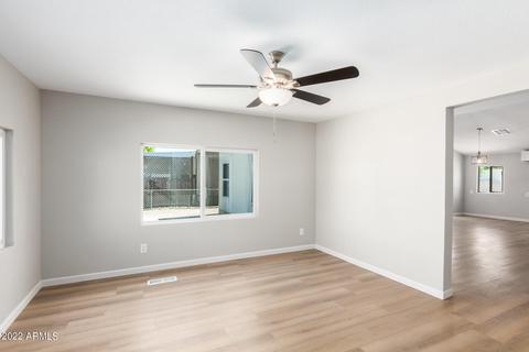2533 E Piute Ave, Phoenix, AZ 85050 photo 4