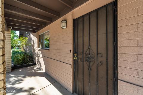 922 E Orange Dr, Phoenix, AZ 85014 photo 6