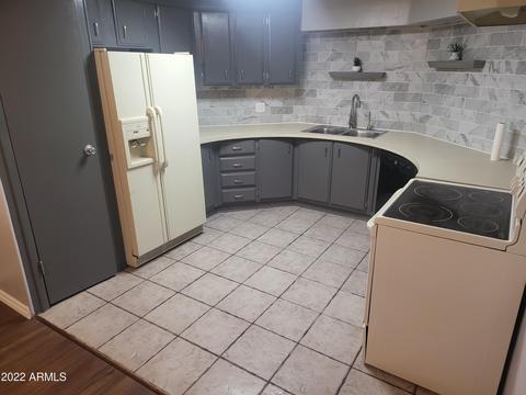 2950 E Sequoia Dr, Phoenix, AZ 85050 photo 7