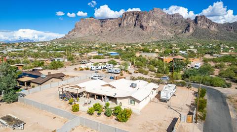 1550 N Sixshooter Rd, Apache Junction, AZ 85119 photo 1