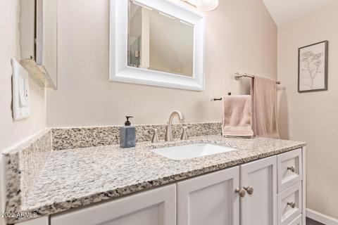 4553 E Rhonda Dr, Phoenix, AZ 85018 photo 19