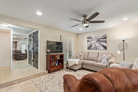 4553 E Rhonda Dr, Phoenix, AZ 85018 photo 4