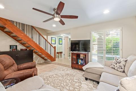 4553 E Rhonda Dr, Phoenix, AZ 85018 photo 5